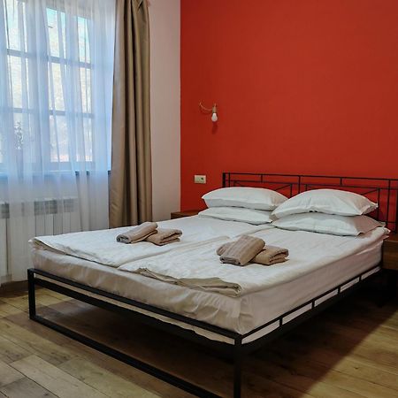 Blur Inn Gallery Ереван Екстериор снимка